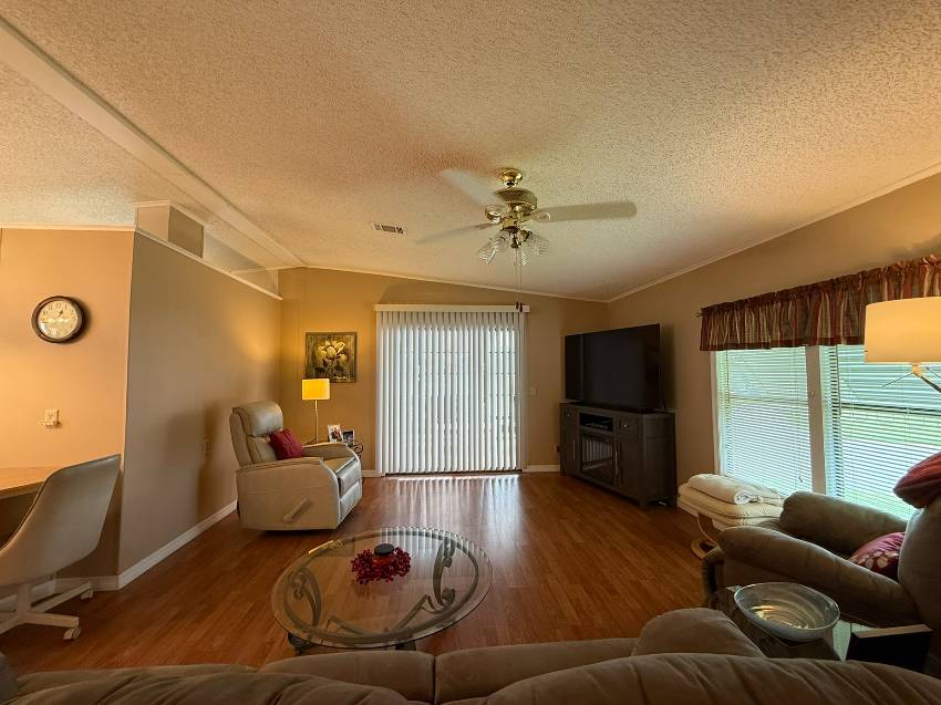 8104 Lake View Dr S a Ellenton, FL Mobile or Manufactured Home for Sale